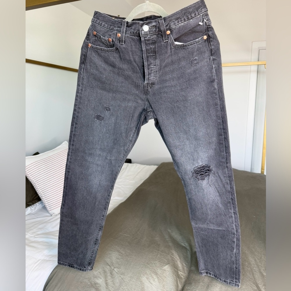 Levis Premium 501 Skinny Washed Black Grey Distressed 29x28 100% Cotton Button